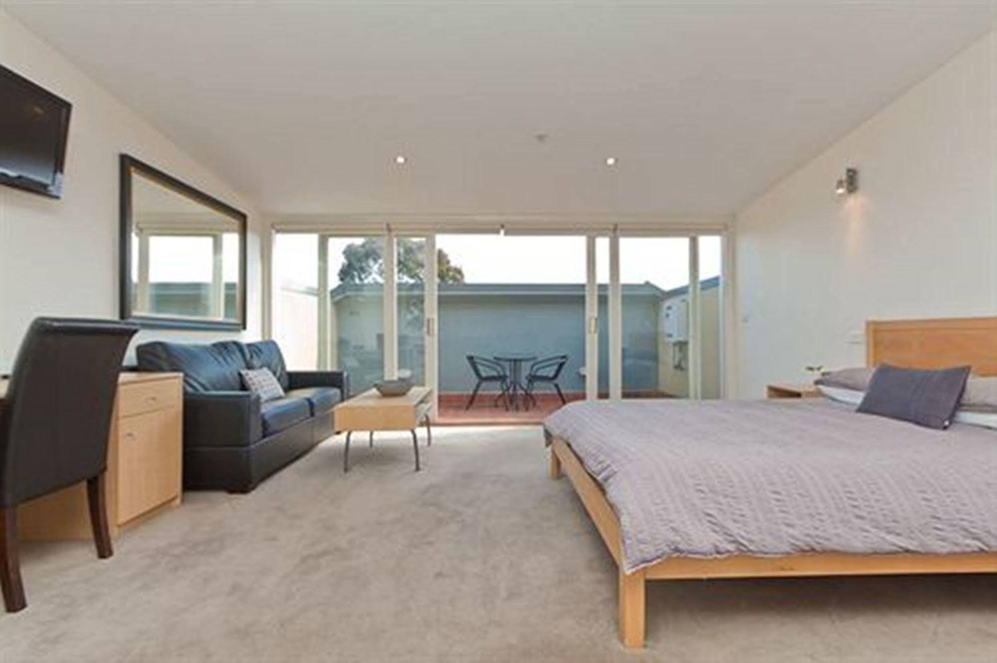 Sixty Two On Grey Serviced Apartments Melbourne Exterior photo